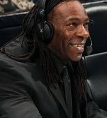 http://www.kayfabenews.com/wp-content/uploads/2015/04/booker-t-commentary-375x413-1430433226.jpg